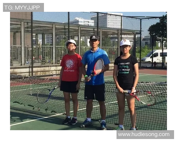 武汉网球队技术提升之路：聚焦训练方法与战术创新探讨